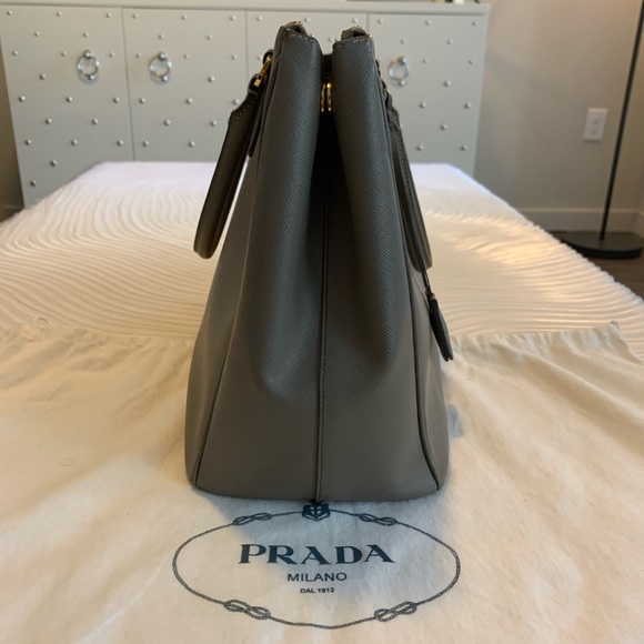 Prada large galleria bag - Picture 5 of 9